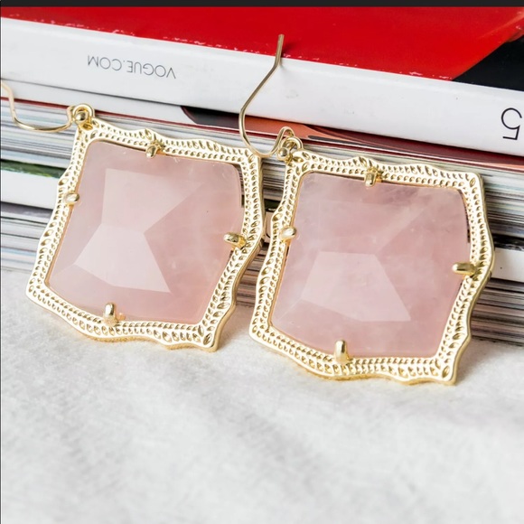 NWT Kendra Scott Kirsten Gold W Rose Quartz  Drops - Picture 4 of 5